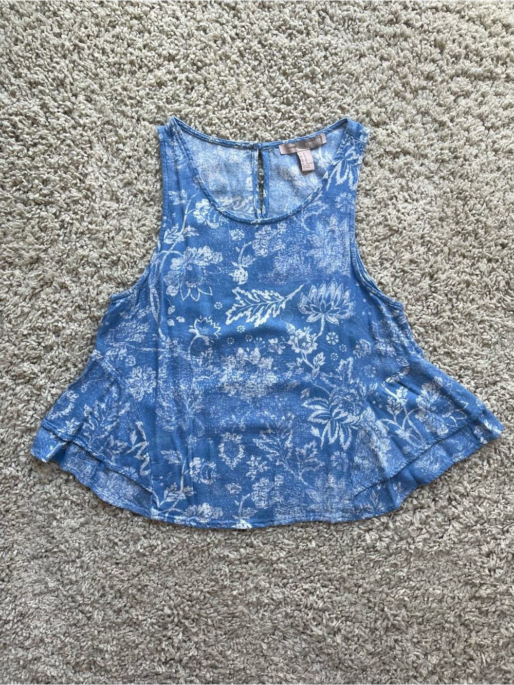 Forever 21 Contemporary Blue Floral Tank